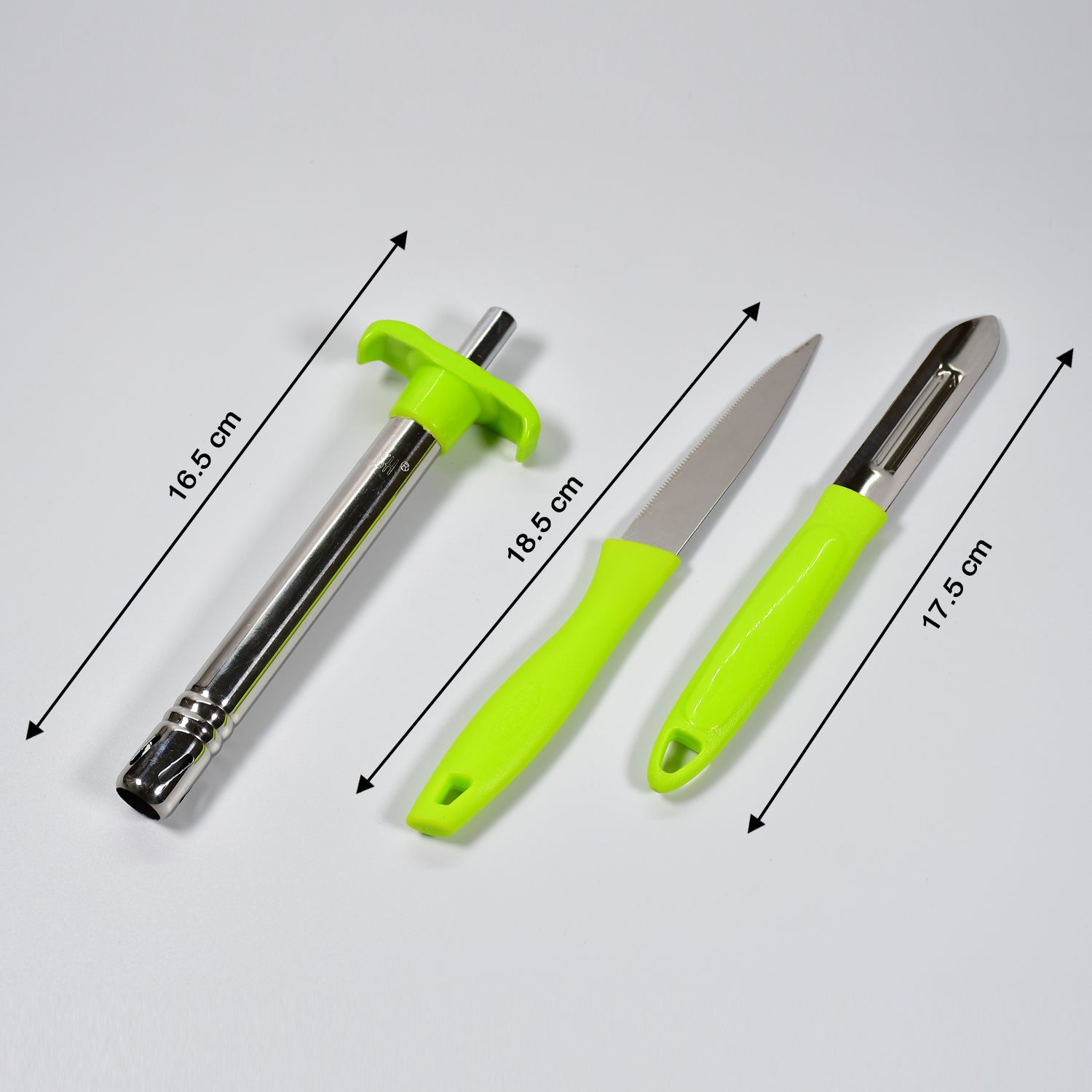 Multifunctional kitchen tool: knife, peeler, and lighter Multifunctional kitchen tool: knife, peeler, and lighter